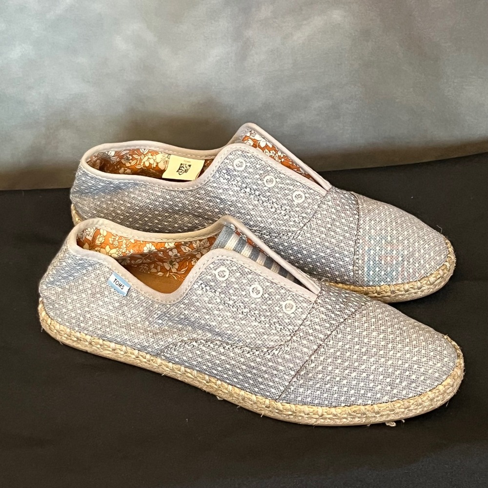 TOMS Women's Slip On Espadrille Shoes‎ Light Blue Woven Size 8